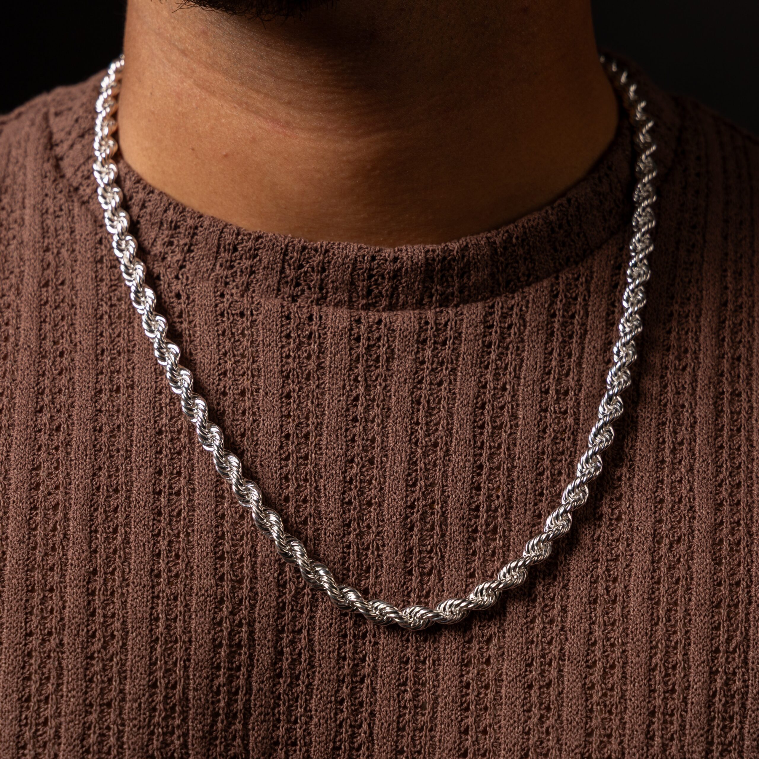 {product_2_name} available in {location}